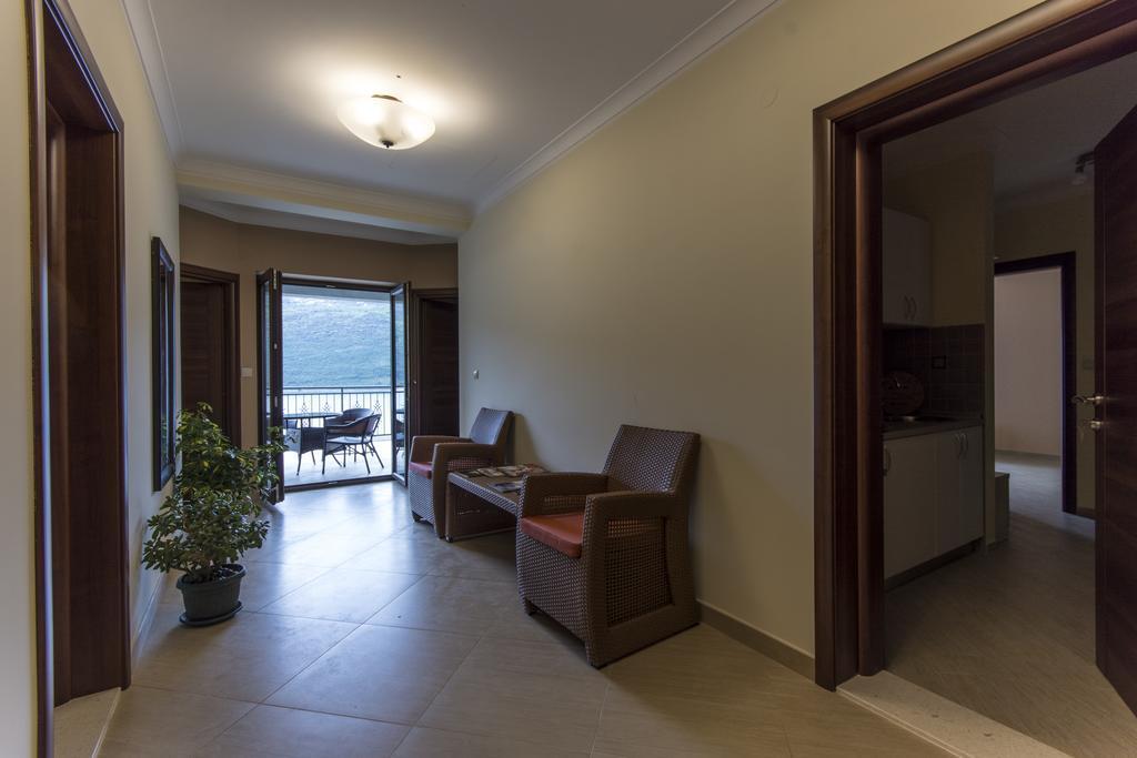 Jedro Apartmani แฮร์เซ็ก-โนวี ภายนอก รูปภาพ