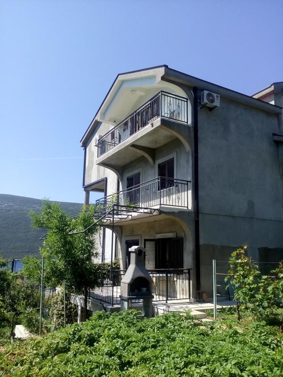 Jedro Apartmani แฮร์เซ็ก-โนวี ภายนอก รูปภาพ